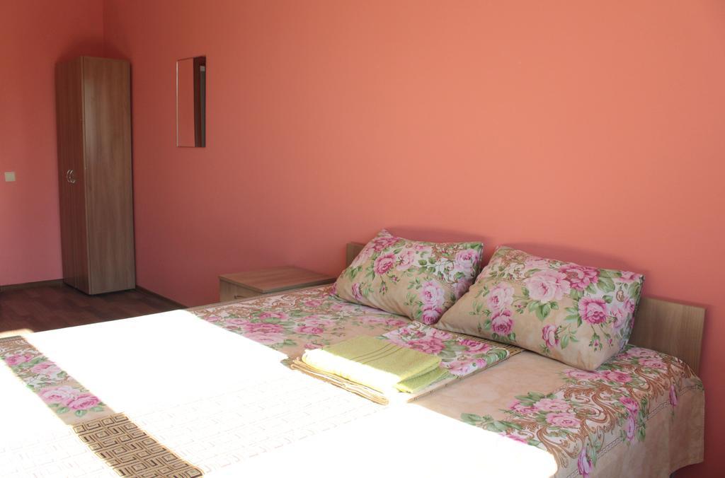 Albergue Friendly House Vyshneve Exterior foto